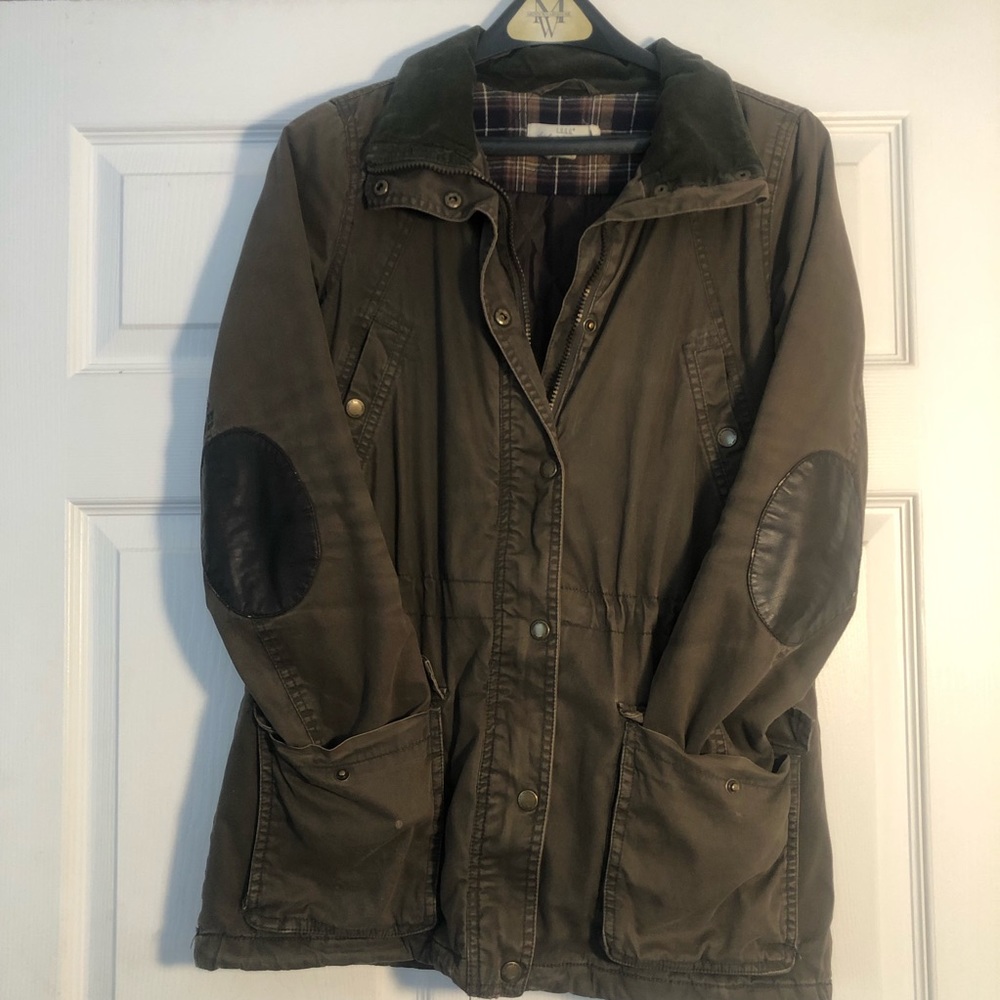 Fall Jacket!! Dark green utility jacket w/ quilted lining, & detachable hood
